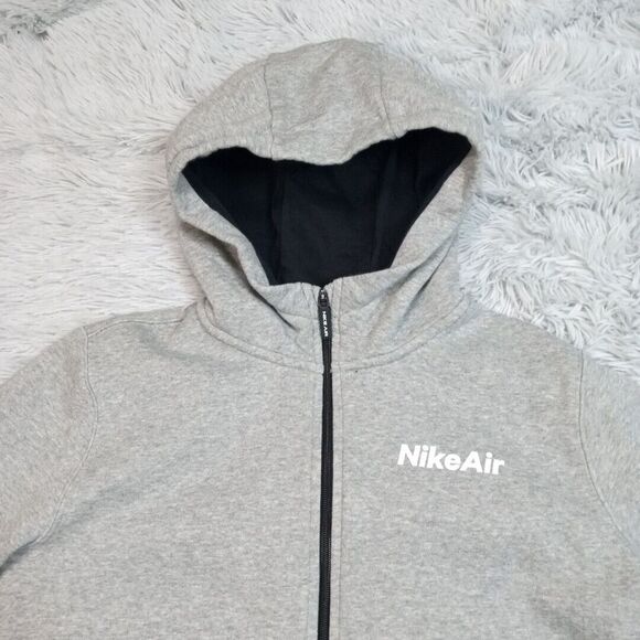 Nike Air Sweatshirt Boys XL Gray Hoodie Logo Zip Up Street wear Active Pockets - Picture 9 of 11